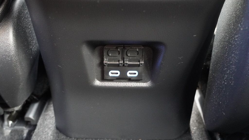 2022 Toyota RAV4 XLE photo 21