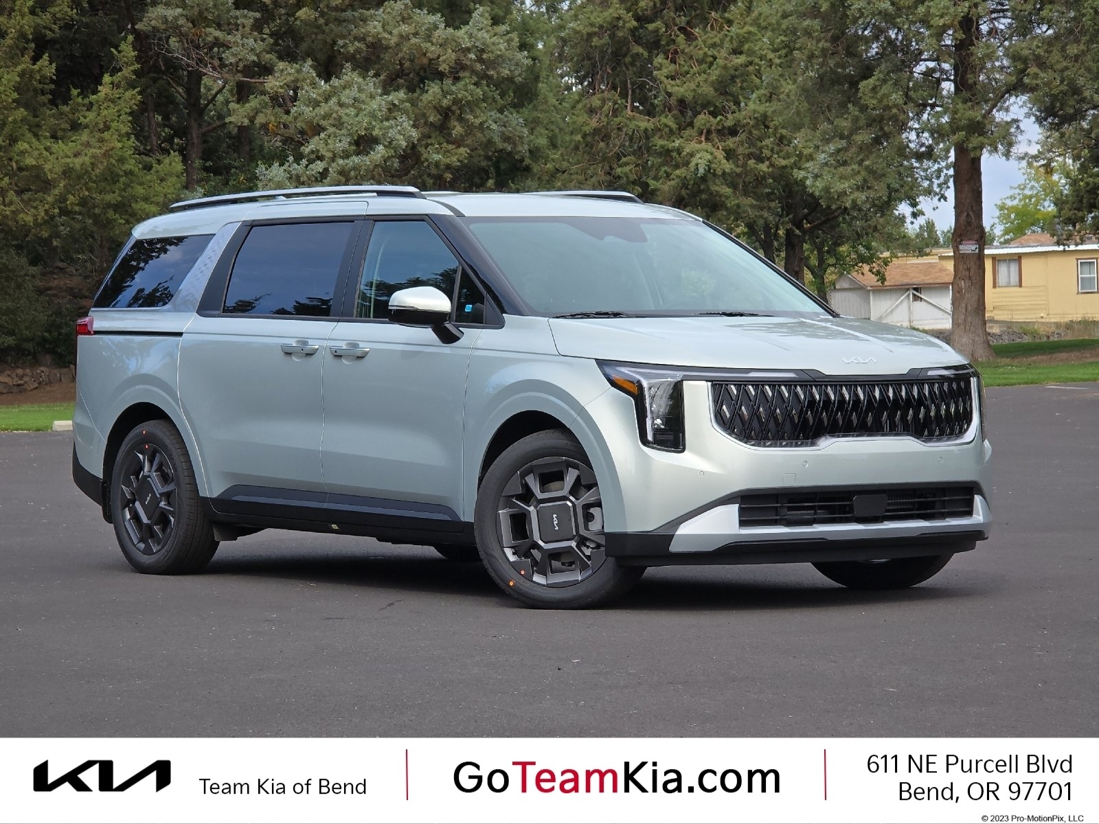 2026 Kia Carnival EX's photo