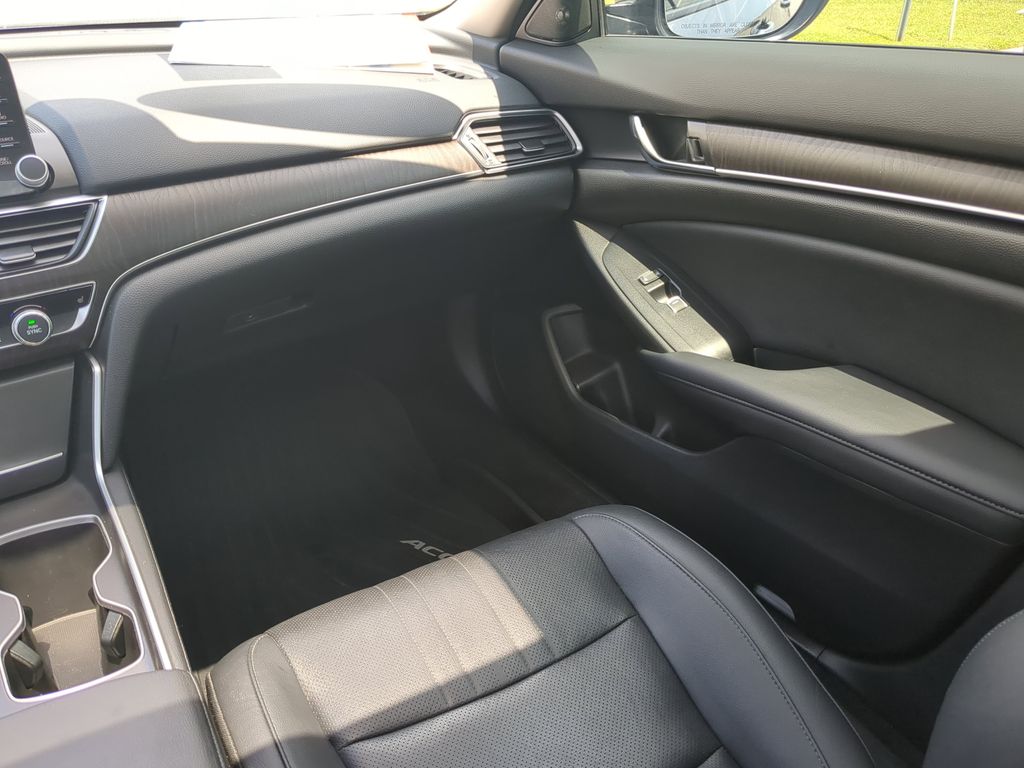 2022 Honda Accord EX-L photo 23