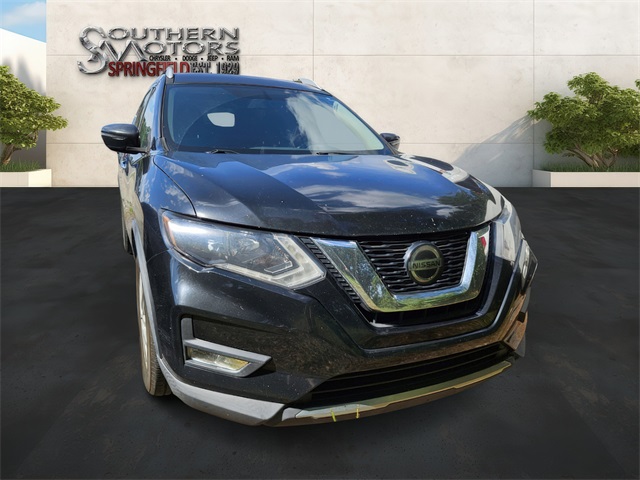 2018 Nissan Rogue SV photo 4