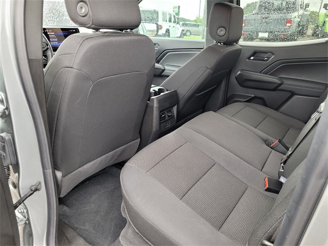 2024 Chevrolet Colorado LT photo 18