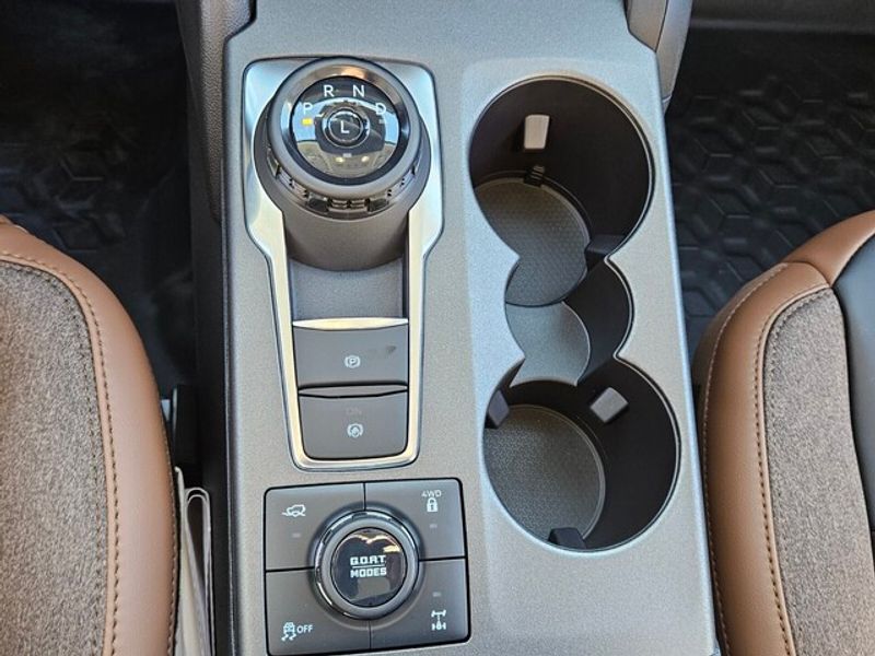 2025 Ford Bronco Sport Outer Banks photo 20