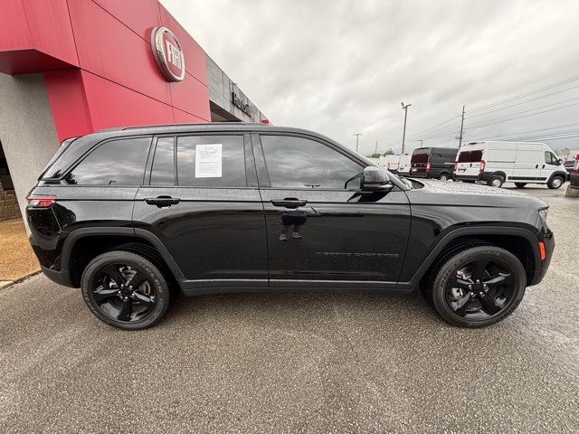 2024 Jeep Grand Cherokee Altitude X photo 4