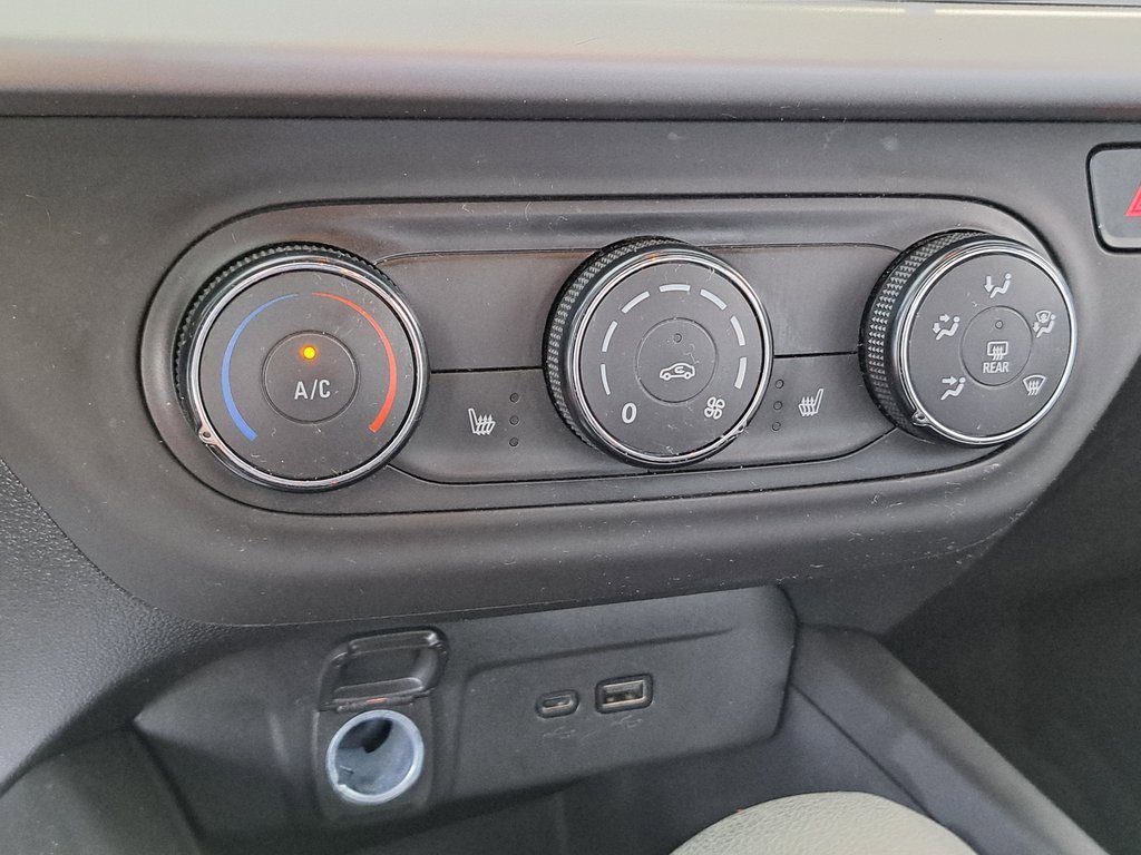 2024 Chevrolet Trax photo 14