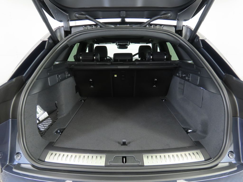 2026 Land Rover Range Rover Velar SE photo 27