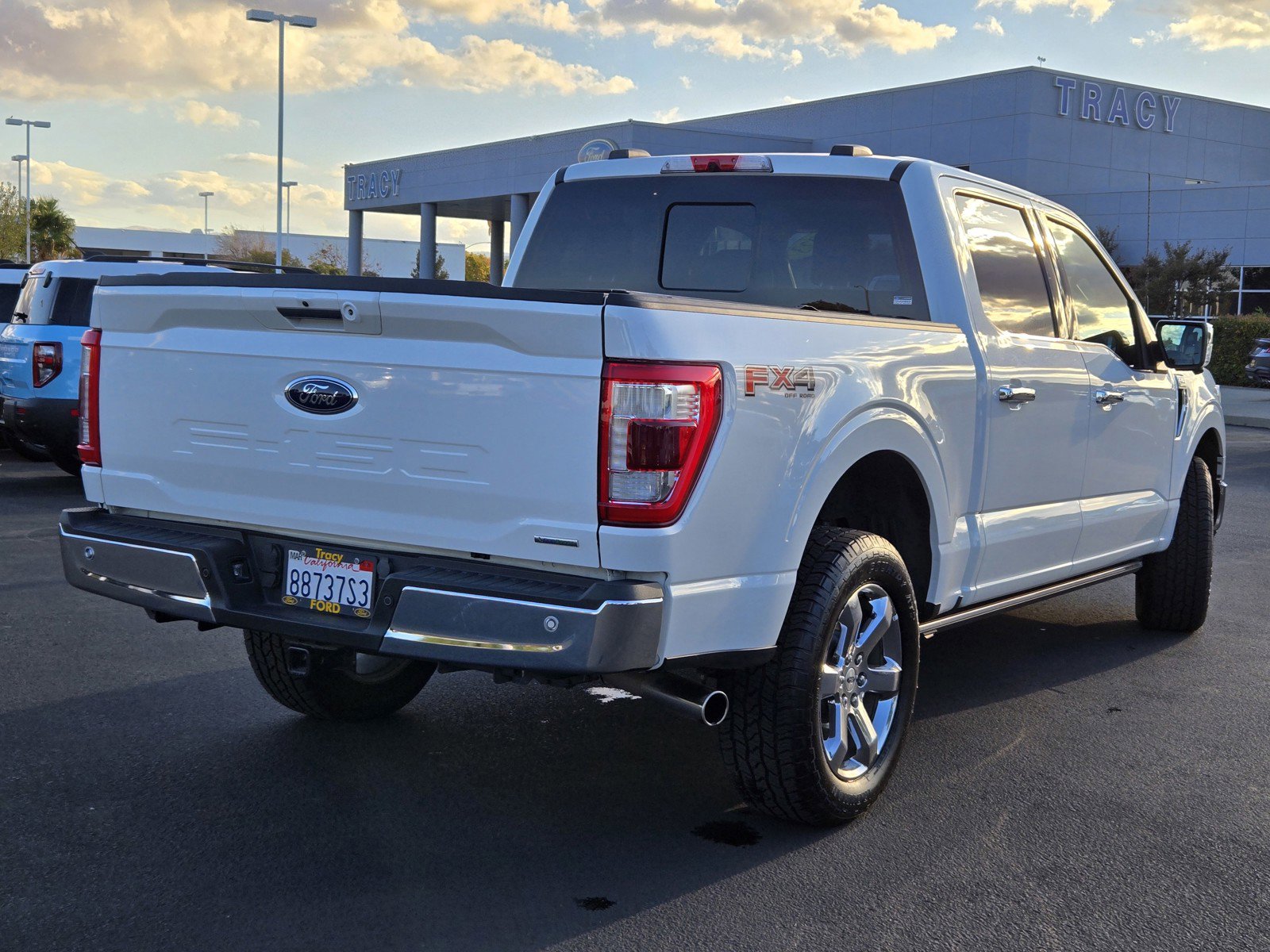 2023 Ford F-150 Lariat photo 4