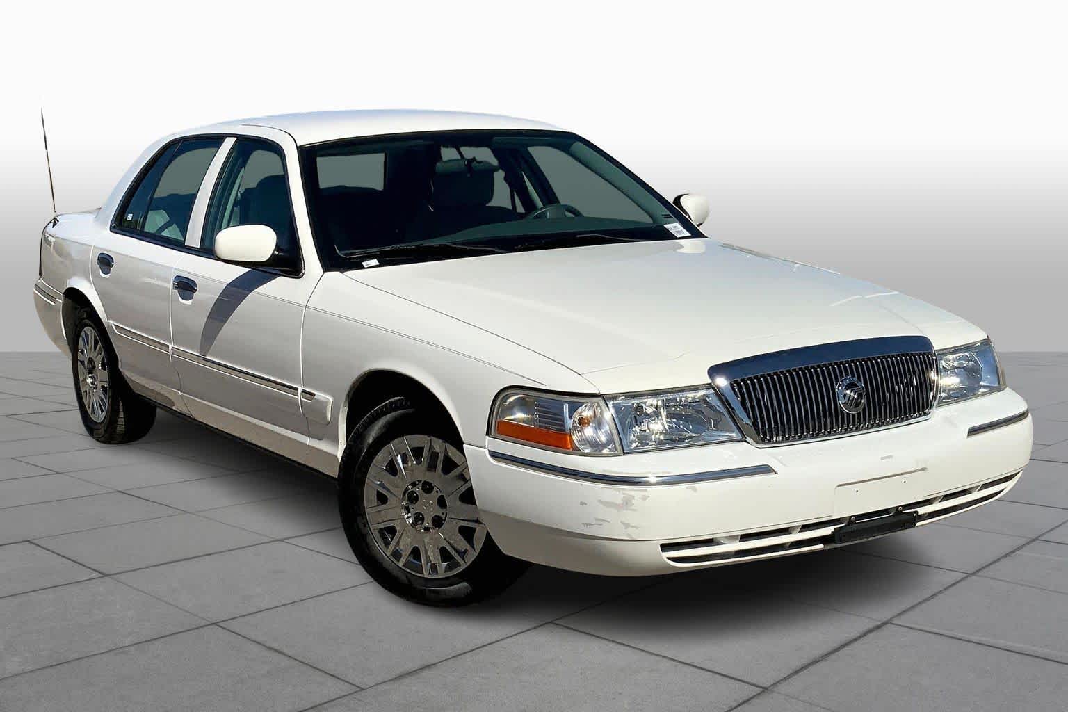 Used 2005 Mercury Grand Marquis GS with VIN 2MEFM74W75X618803 for sale in Albuquerque, NM
