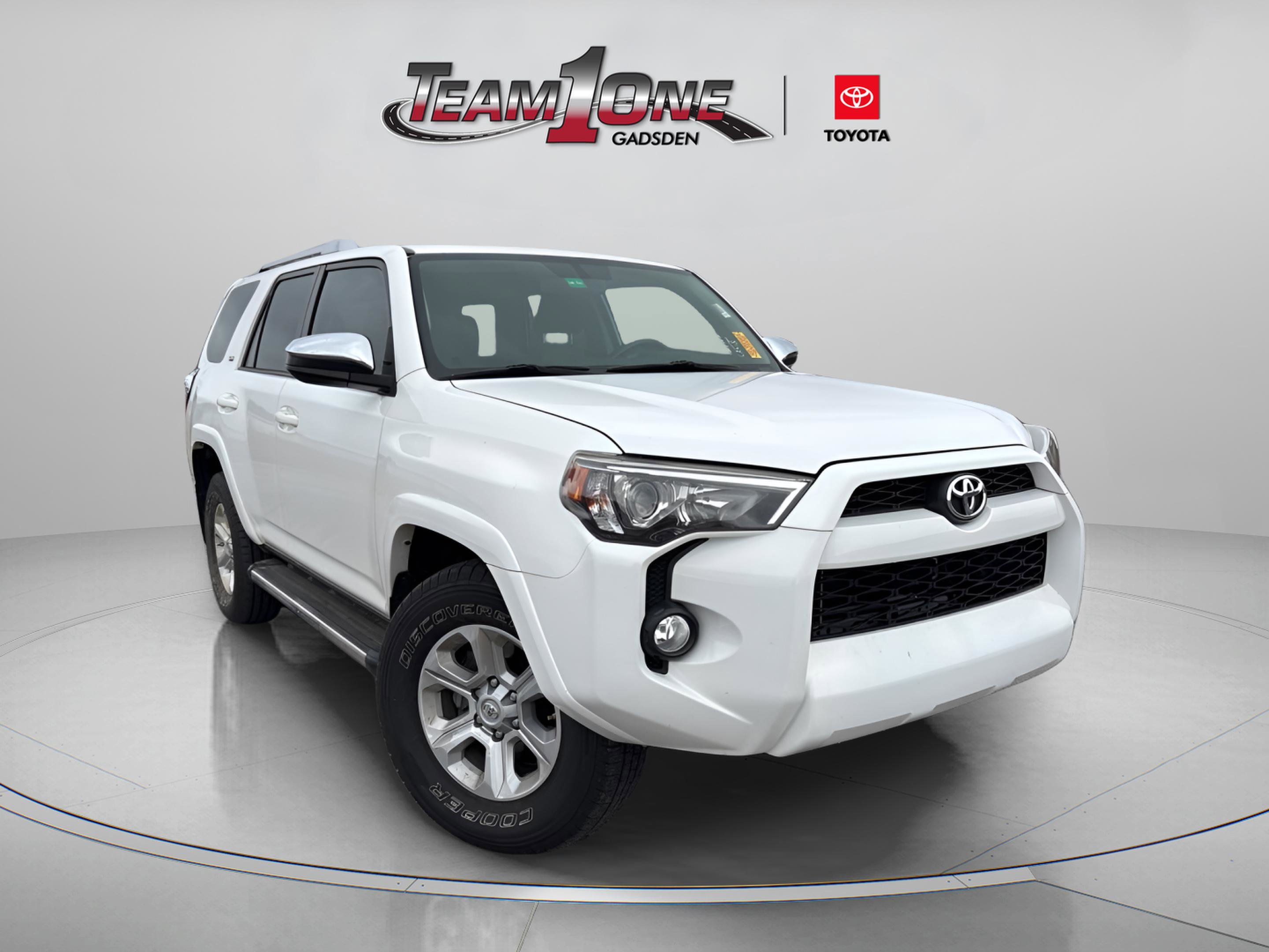 2018 Toyota 4Runner SR5's photo