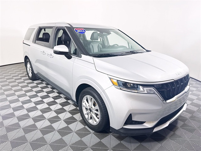 2022 Kia Carnival LX Seat Pkg's photo