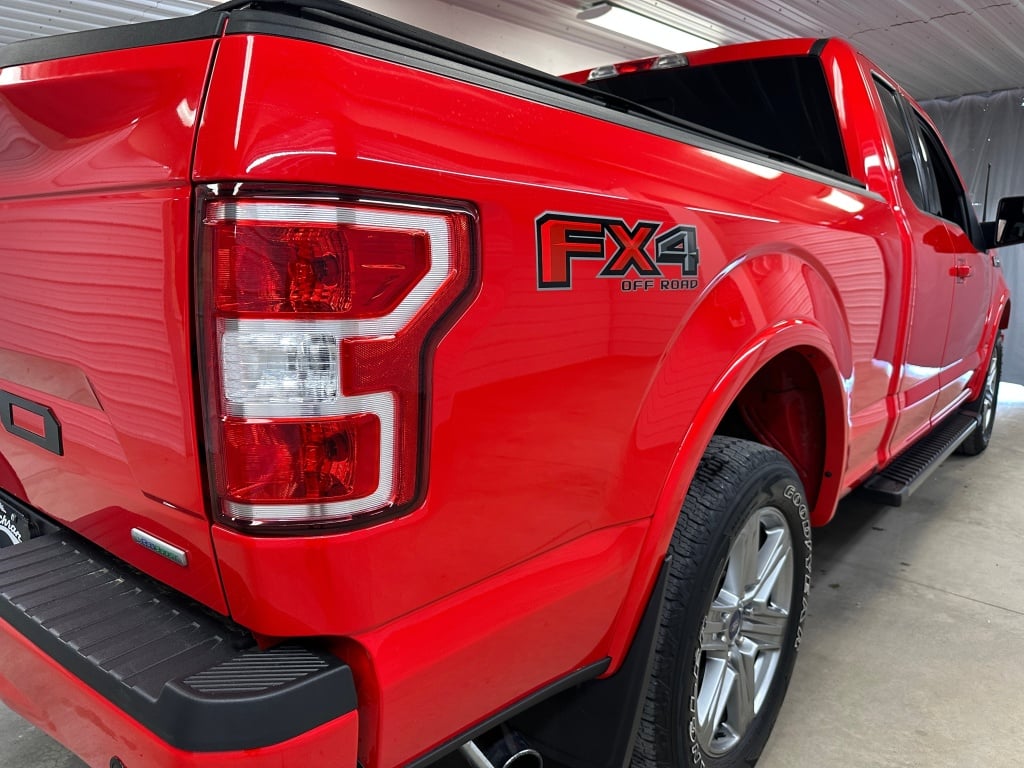 2019 Ford F-150 XLT photo 24
