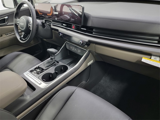 2026 Kia Carnival EX photo 32