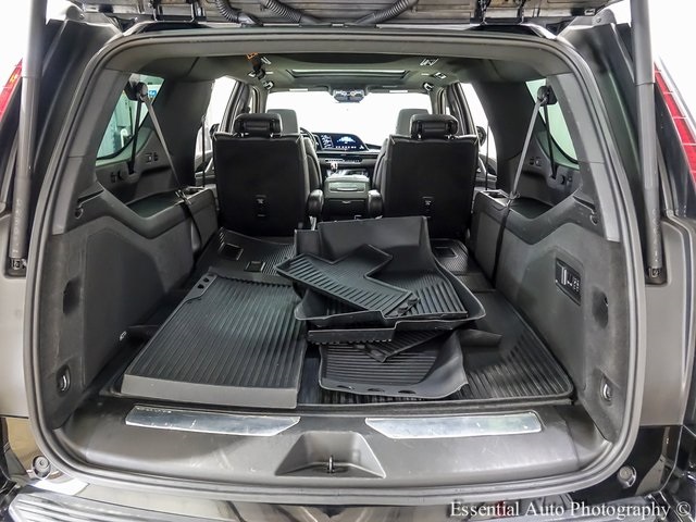 2022 Cadillac Escalade ESV Sport photo 2