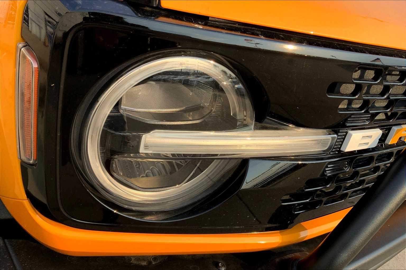2021 Ford Bronco First Edition photo 49
