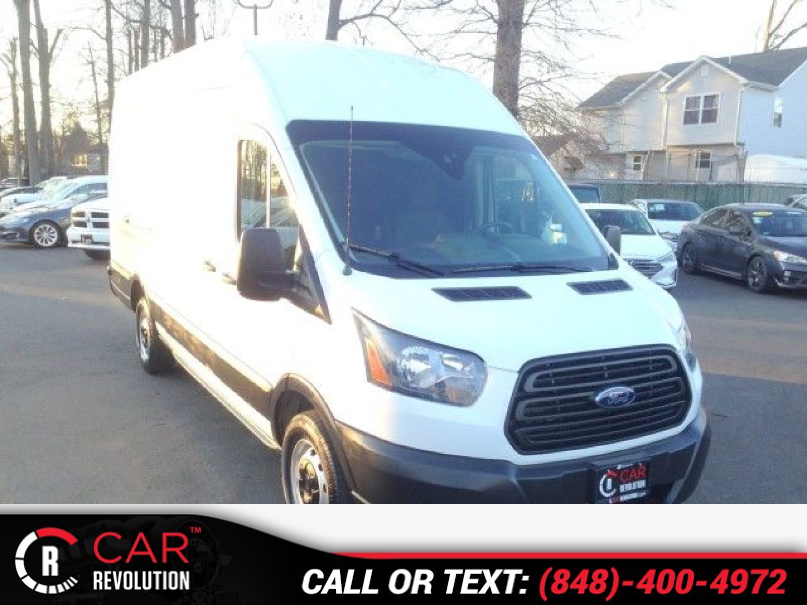Used 2019 Oxford White Ford w/ rearCam image 1