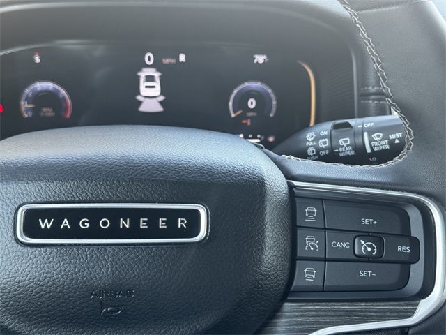 2024 Jeep Wagoneer Series III photo 27
