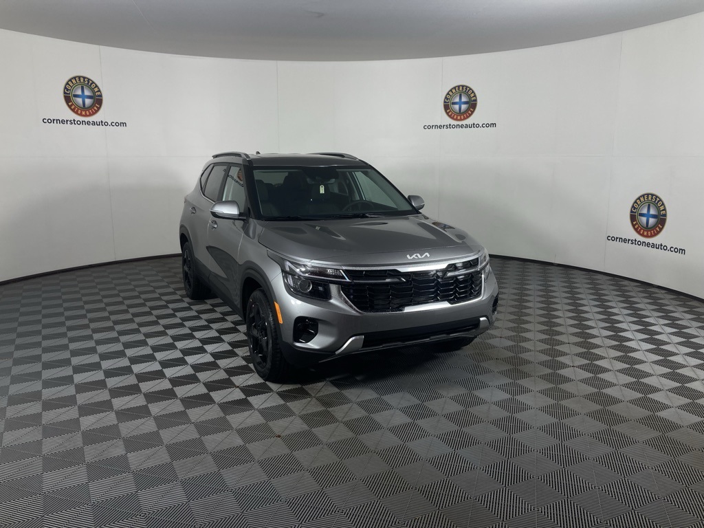 2026 Kia Seltos EX photo 6