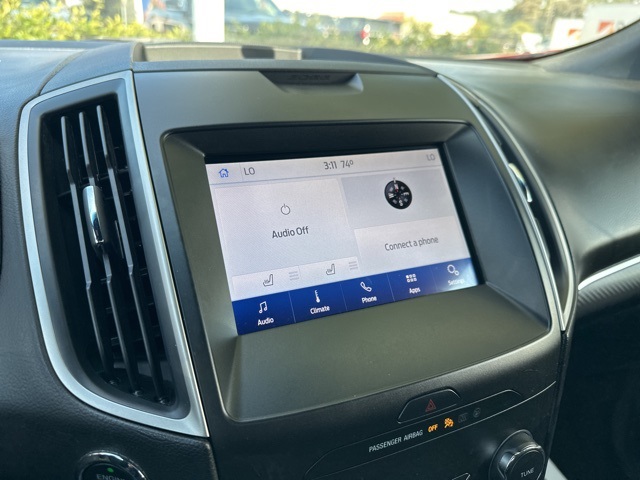 2020 Ford Edge ST photo 18