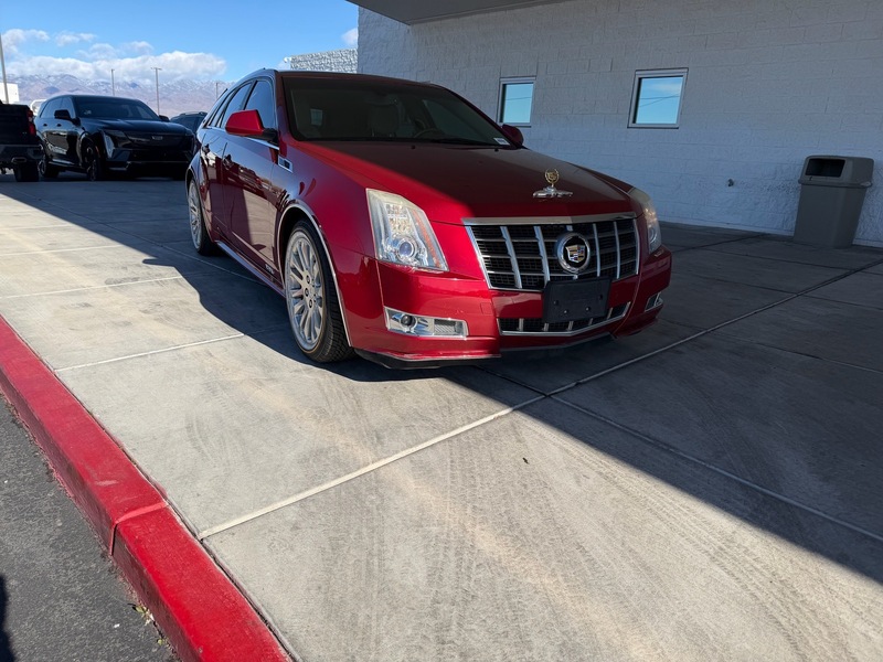 2012 Cadillac CTS Sport Wagon Premium Collection's photo