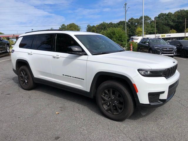 2025 Jeep Grand Cherokee Altitude X photo 27