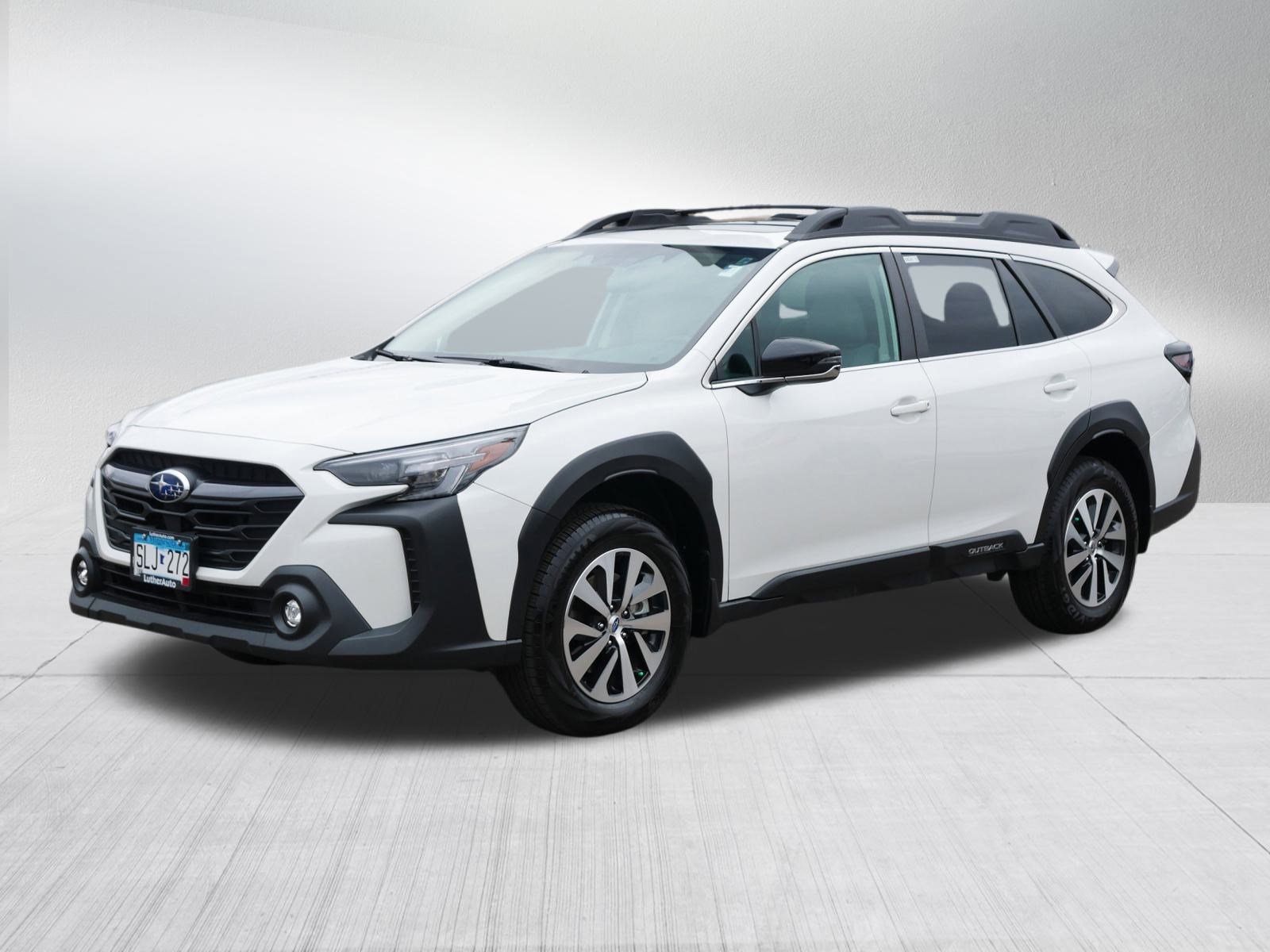2025 Subaru Outback Premium photo 3