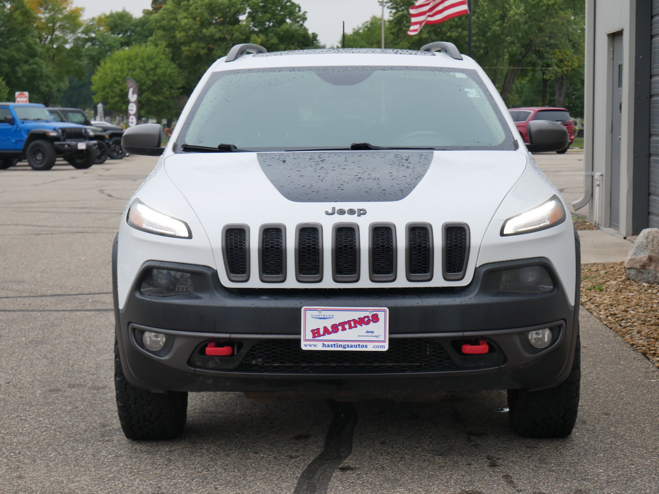 2016 Jeep Cherokee Trailhawk photo 3