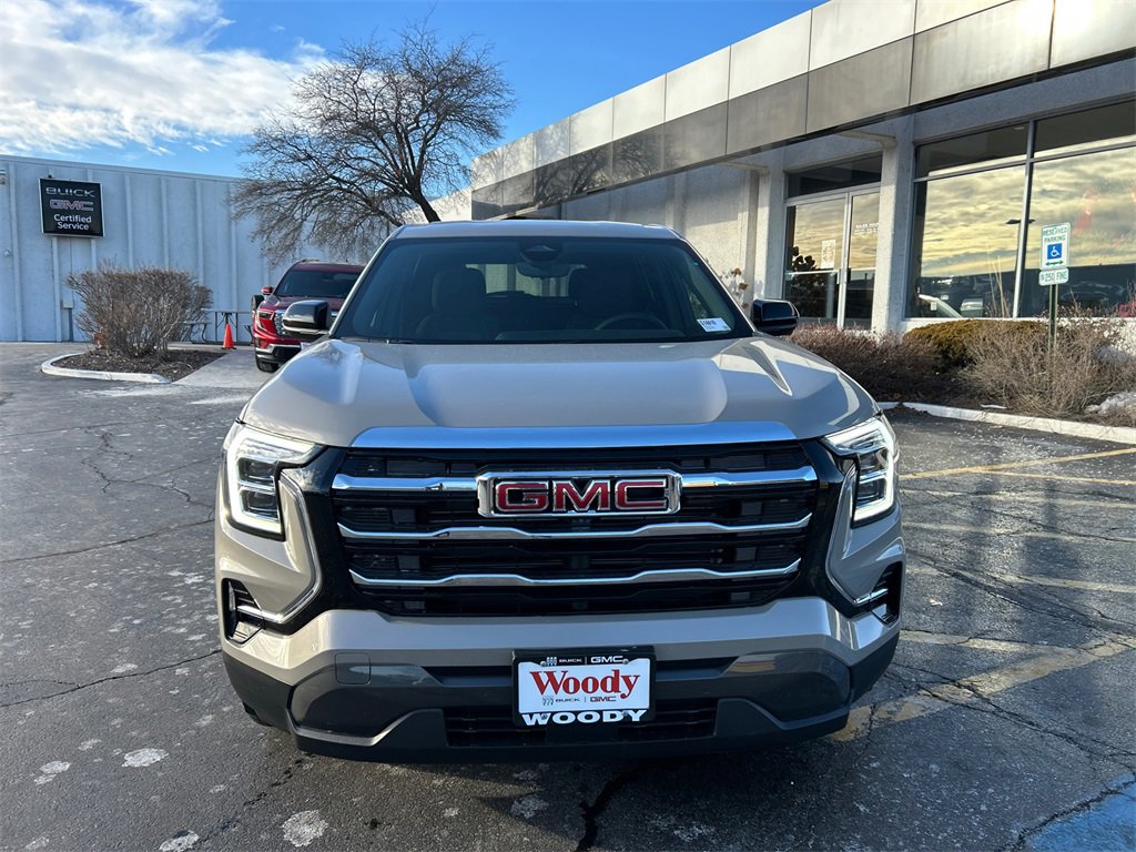 2026 GMC TERRAIN - Image 2