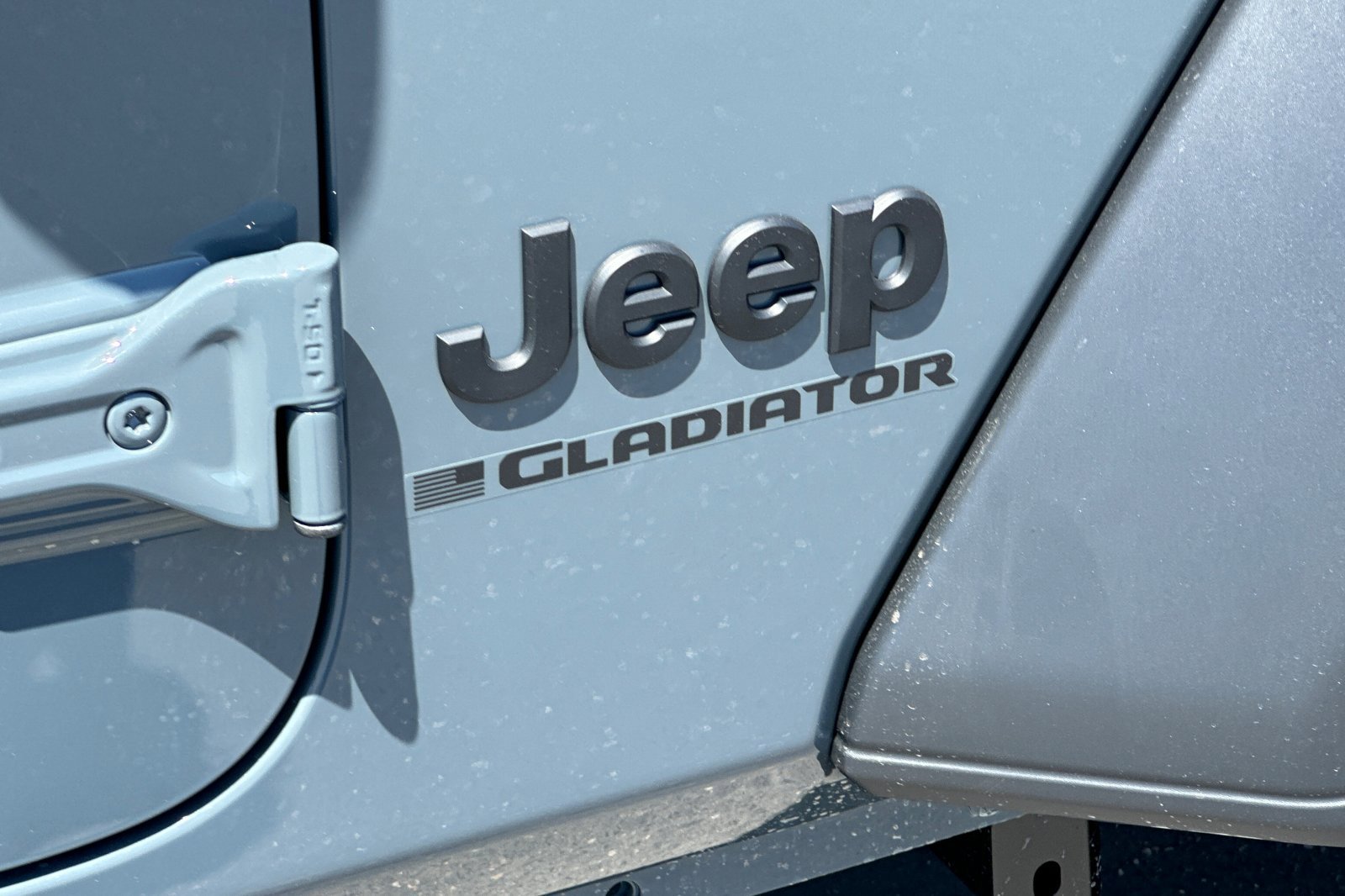 2025 Jeep Gladiator Sport photo 21