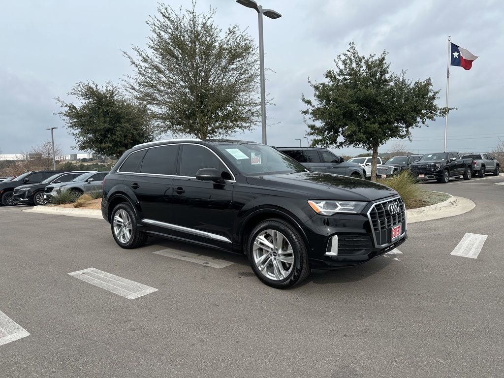 2021 Audi Q7 Premium Plus's photo