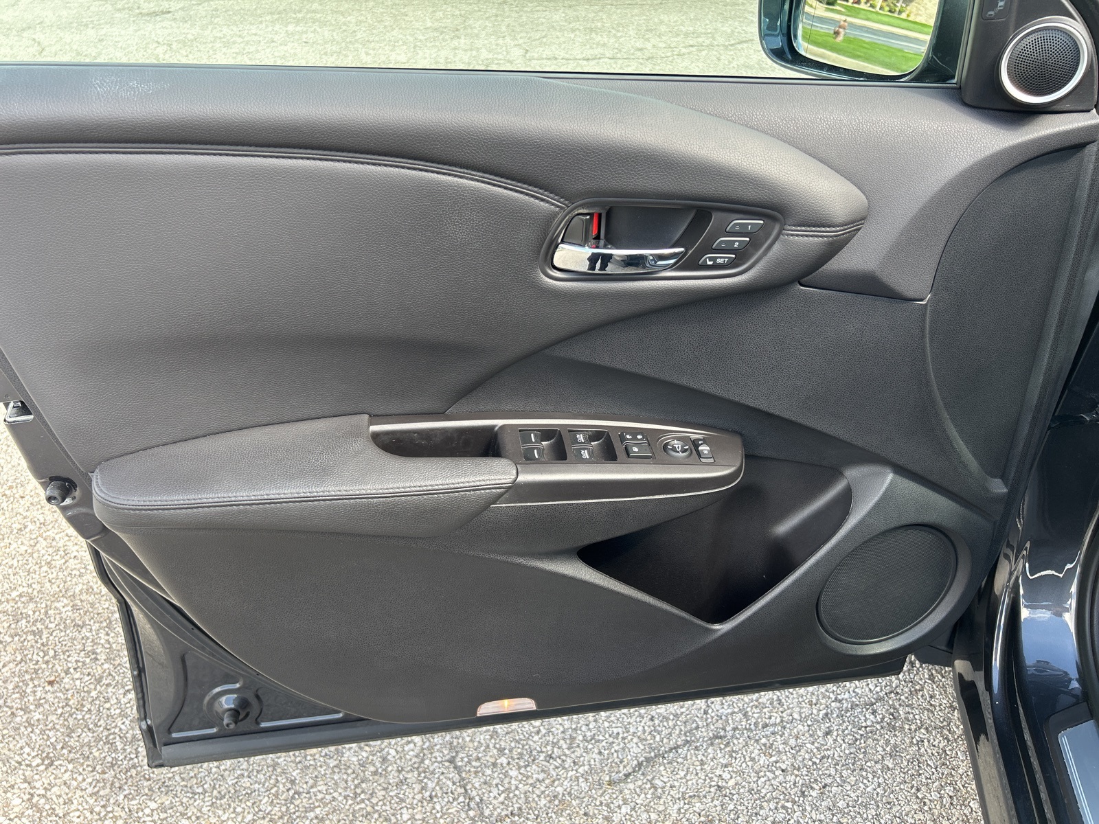 2016 Acura RDX Base photo 24