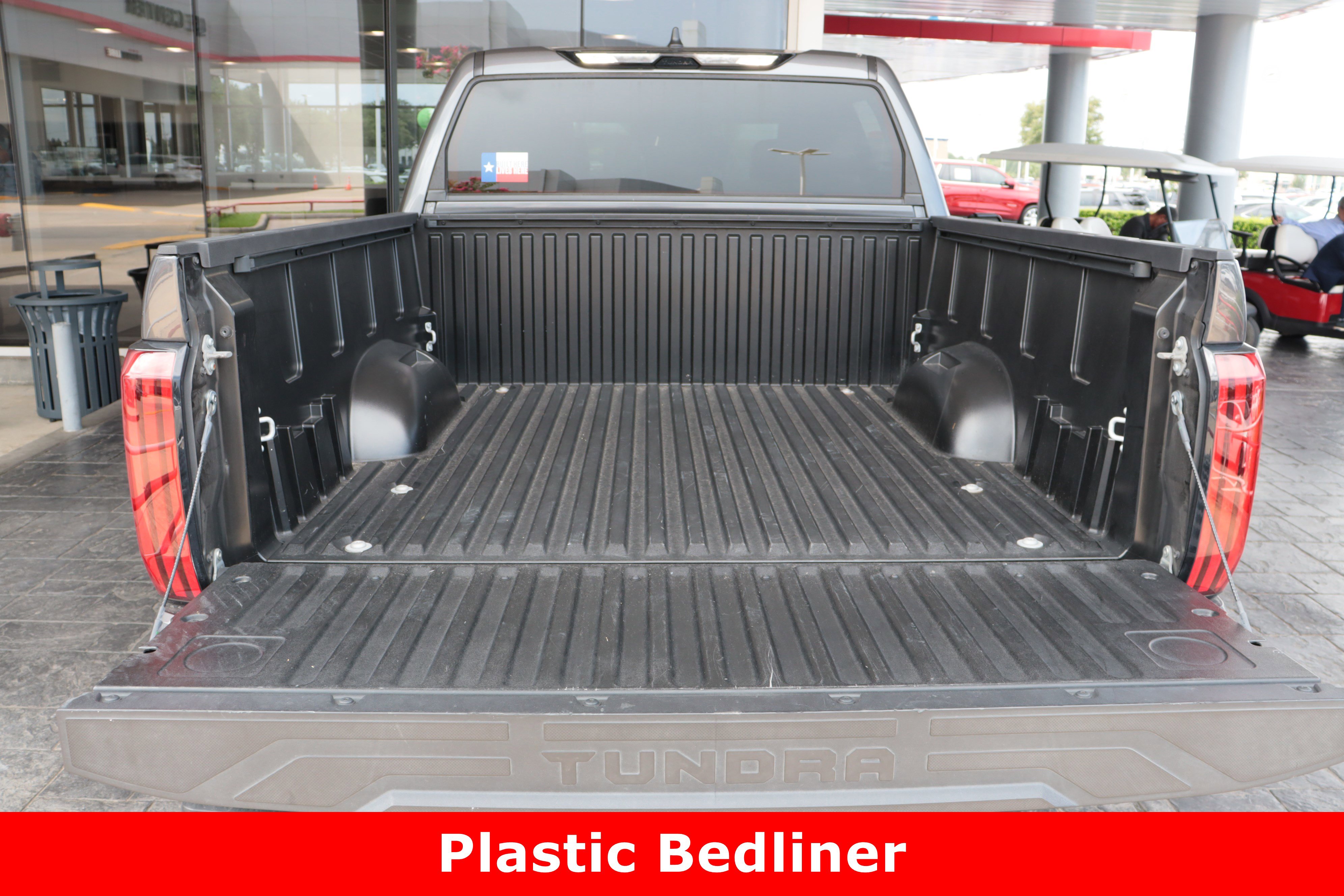 2024 Toyota Tundra SR5 CrewMax photo 27