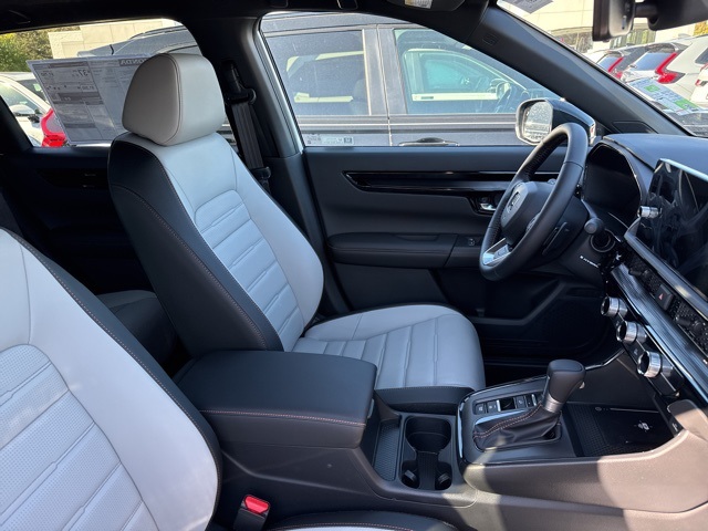 2026 Honda CR-V Hybrid Sport Touring photo 9