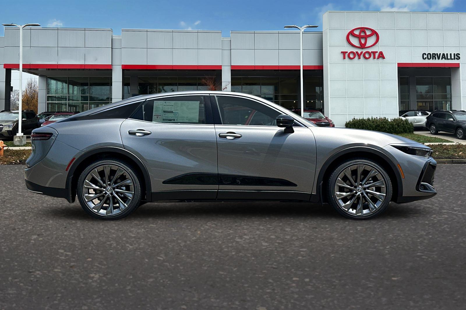 2026 Toyota Crown Limited photo 3