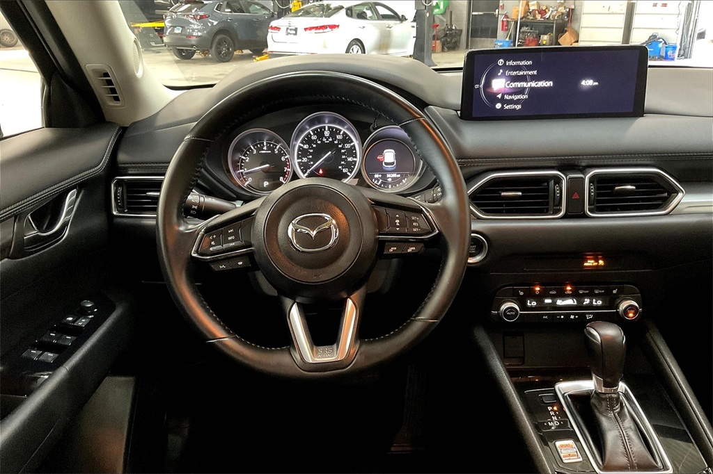 2022 Mazda CX-5 2.5 Select photo 4