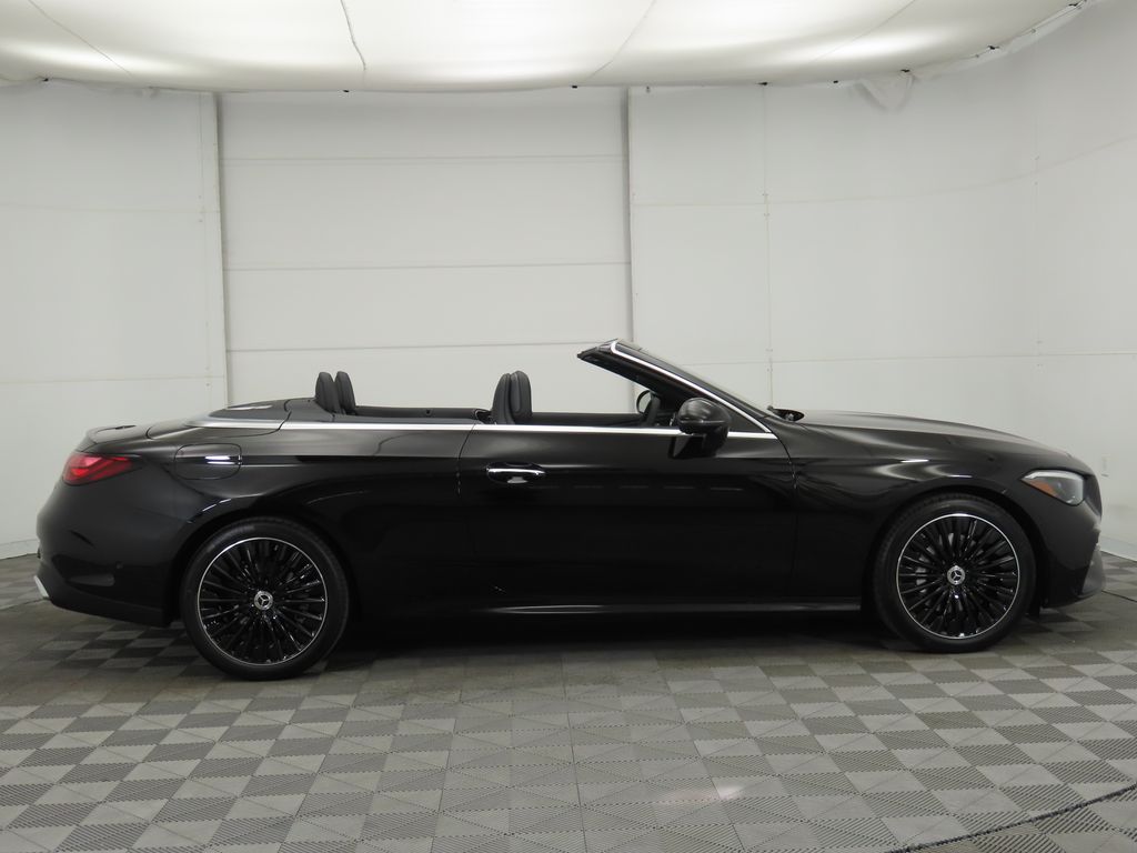 2025 Mercedes Benz CLE 300 4MATIC Cabriolet photo 4
