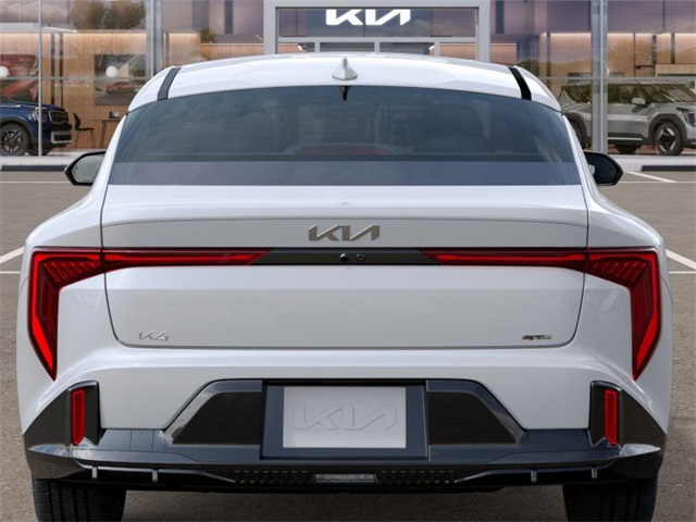 2025 Kia K4 GT-Line photo 13