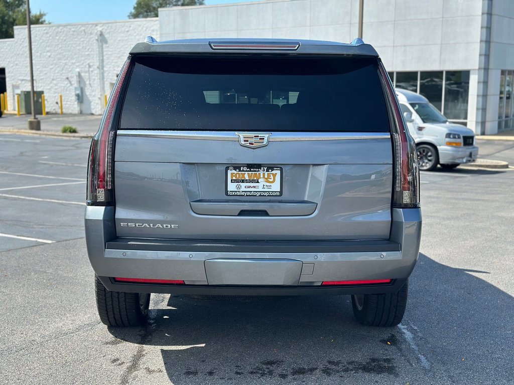 2020 Cadillac Escalade Platinum photo 4