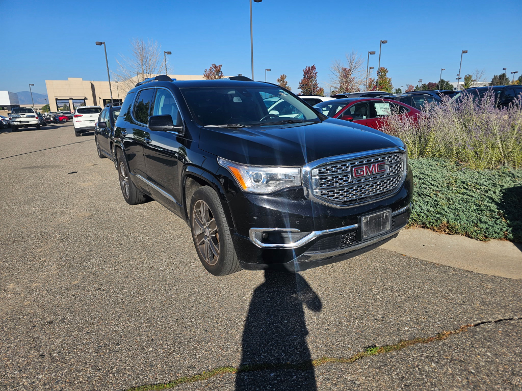 2017 Gmc Acadia Denali photo 4