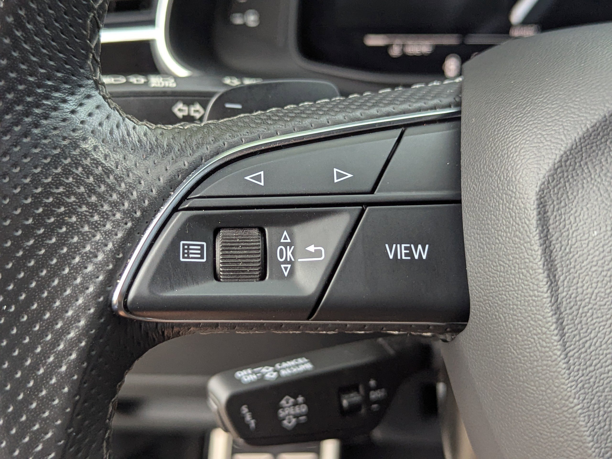 2022 Audi SQ8 Prestige photo 34