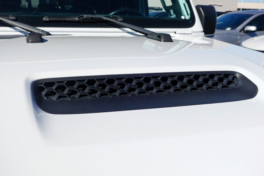 2021 Jeep Gladiator Mojave photo 5