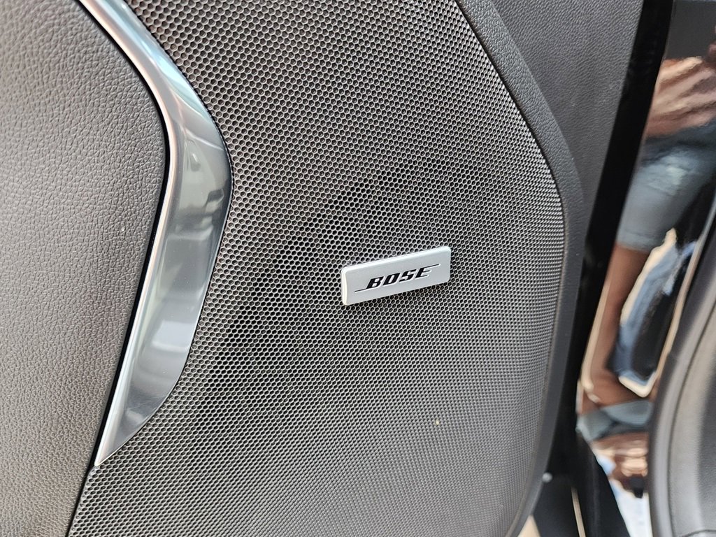 2025 Gmc Yukon photo 14