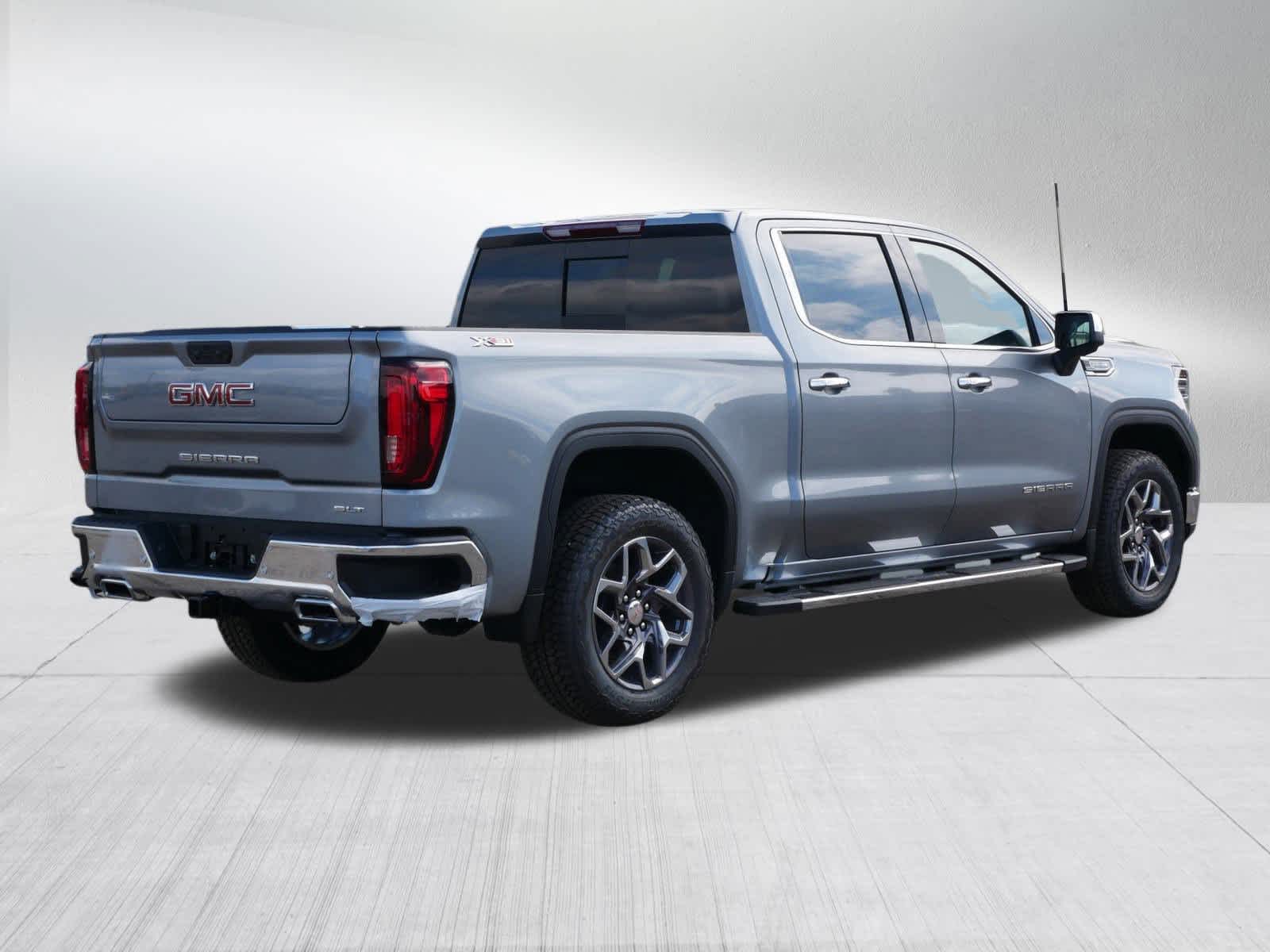 2026 Gmc Sierra 1500 SLT photo 5