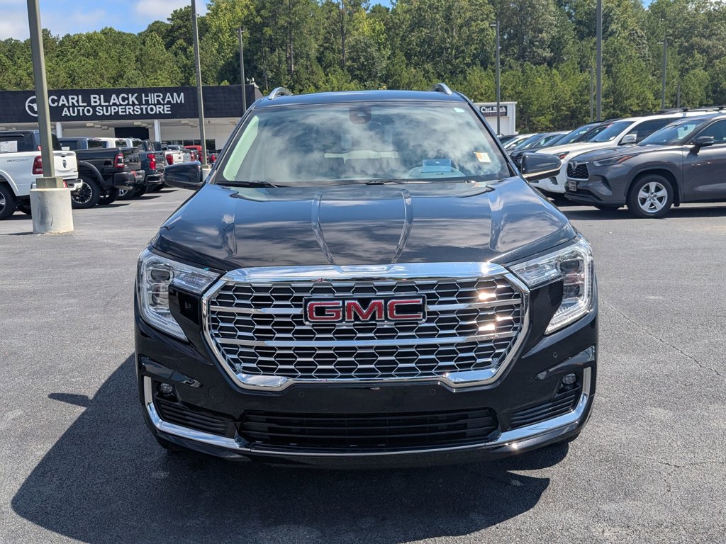 2022 Gmc Terrain Denali photo 2
