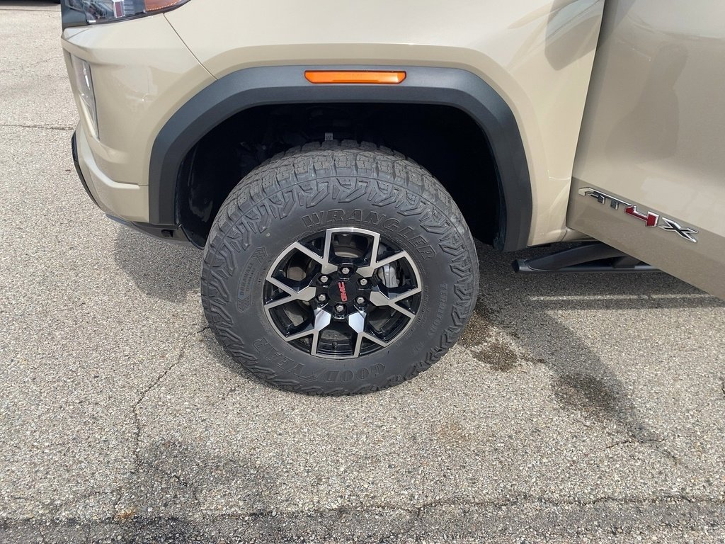 2023 Gmc Canyon AT4X photo 21