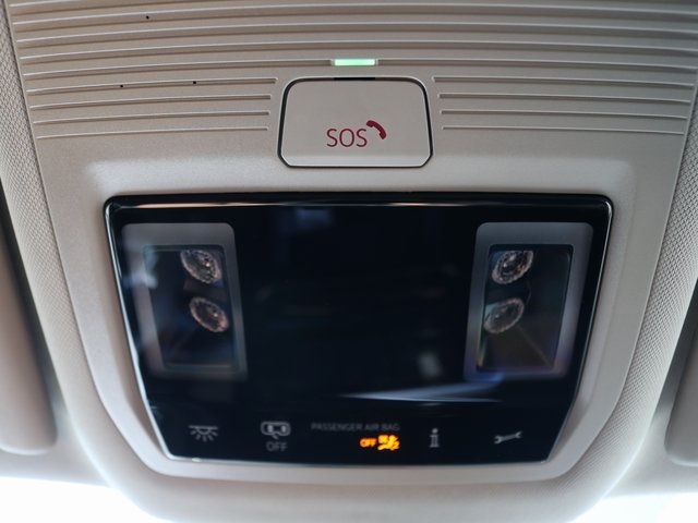 2026 Volkswagen Atlas SE Technology photo 21