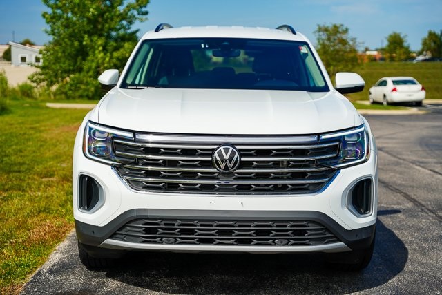 2024 Volkswagen Atlas SE Technology photo 4