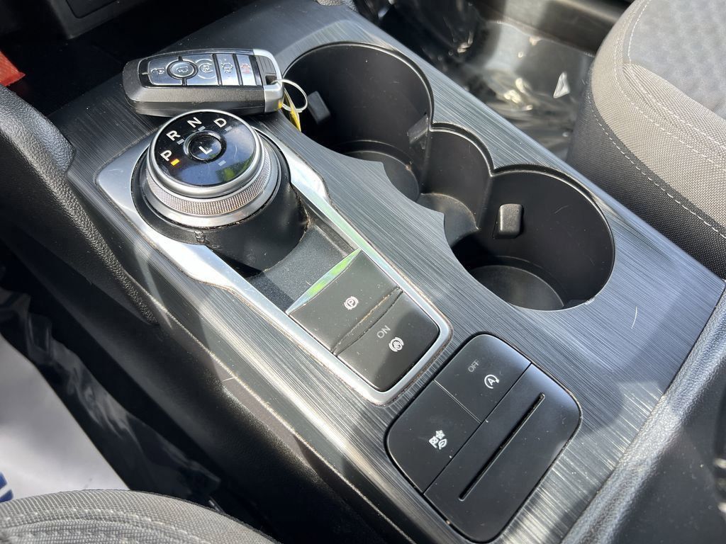 2021 Ford Escape SE photo 19