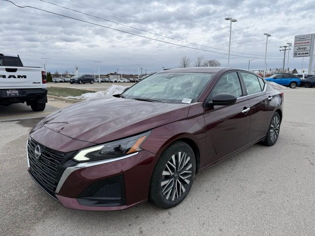 2024 Nissan Altima SV