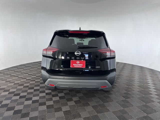 2023 Nissan Rogue S photo 3
