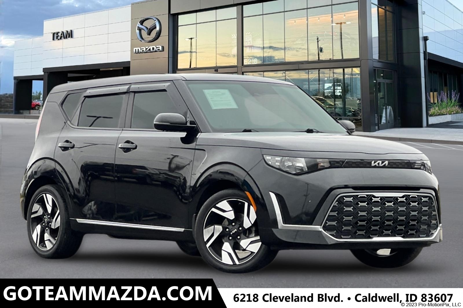 2023 Kia Soul GT-Line's photo