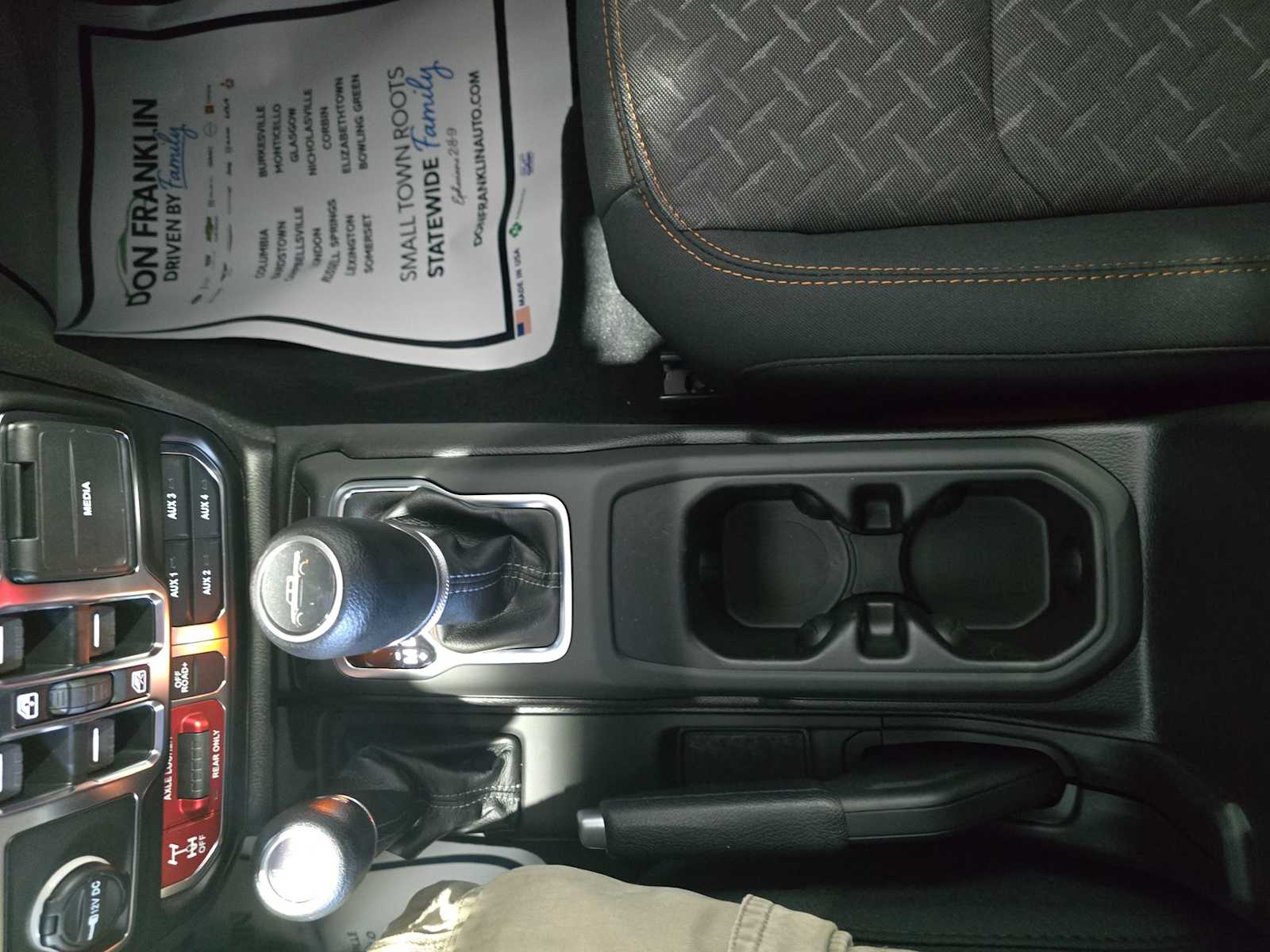 2025 Jeep Gladiator Mojave photo 25